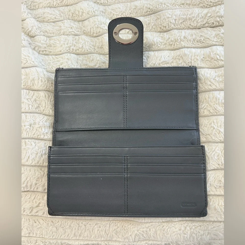 Coach Wallet - Picture 6 of 8